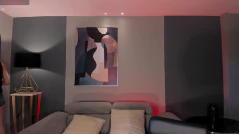 Hailey online show from 12, 3, 2026