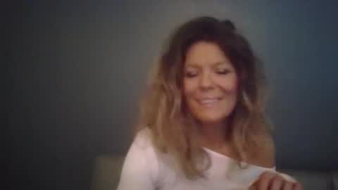 Hailey online show from 15, 12, 2025