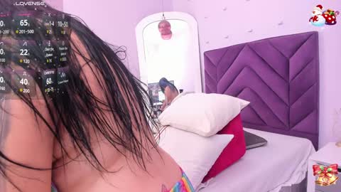 haileystonei online show from 5, 1, 2025