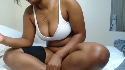 Snapshot of hairy_squiter chatting on 10, 3, 2026 Zaraha online show from 10, 3, 2026