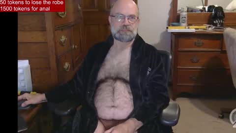 HairyDaddyBear69 online show from 19, 3, 2026