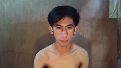 hairyhugecock_22 online show from 16, 12, 2025