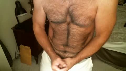 Hairy pecs online show from 19, 11, 2025