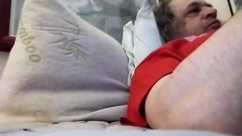 Snapshot of hairyspermballs chatting on 27, 11, 2025 Marty online show from 27, 11, 2025