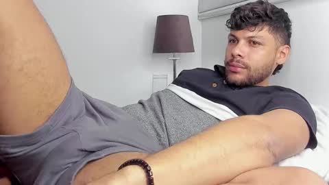 Independent       model  online show from 15, 2, 2026