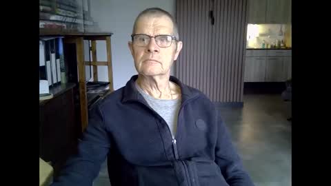 Prefer men 80 online show from 25, 3, 2026