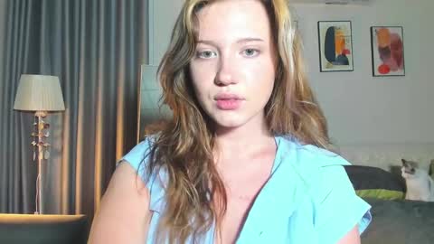 hanahwoods online show from 26, 2, 2025