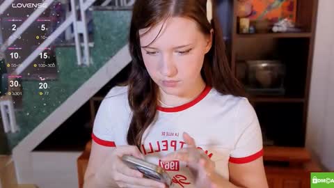 Snapshot of hanahwoods chatting on 7, 3, 2026 hanahwoods online show from 7, 3, 2026