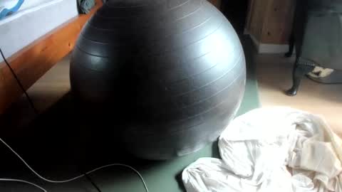 Snapshot of handncocknocum chatting on 10, 2, 2025 handncocknocum online show from 10, 2, 2025