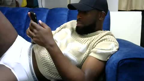 Snapshot of handsome_king30 chatting on 15, 1, 2025 handsome king online show from 15, 1, 2025