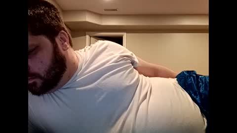 Handsomedaddy198923 online show from 5, 2, 2026