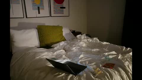 handsomedeck online show from 4, 12, 2025