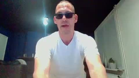 Snapshot of handsomeguy4ever chatting on 9, 11, 2025 handsomeguy4ever online show from 9, 11, 2025