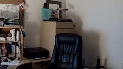 Snapshot of handz2 chatting on 28, 2, 2025 handz2 online show from 28, 2, 2025