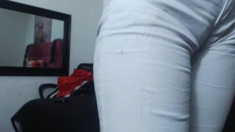 Hanna Palmer online show from 3, 12, 2024