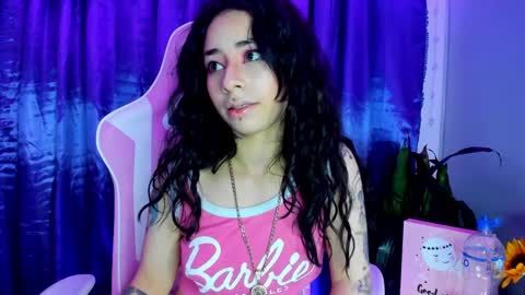  hanna  online show from 4, 1, 2025