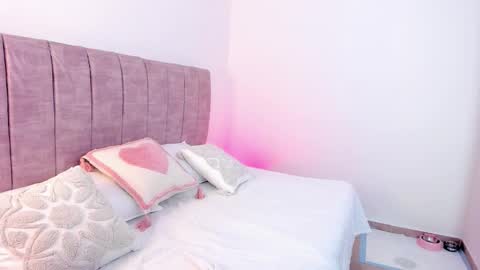 hanna_bunny15 online show from 21, 11, 2025