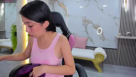 Snapshot of hanna_cutte_ chatting on 17, 11, 2025 Hanna online show from 17, 11, 2025