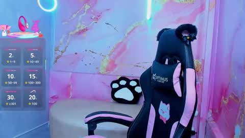 Snapshot of hanna_cutte_ chatting on 18, 11, 2025 Hanna online show from 18, 11, 2025