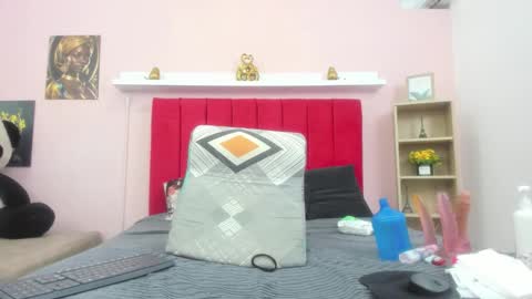 Snapshot of hanna_hornyx20 chatting on 11, 10, 2025 hanna_hornyx20 online show from 11, 10, 2025