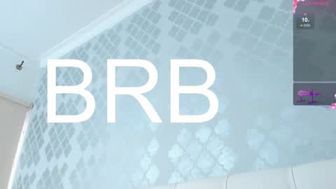 Snapshot of hanna_kiim chatting on 15, 1, 2025 online show from 15, 1, 2025