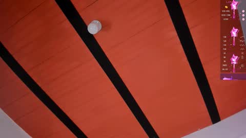 Snapshot of hanna_kiim chatting on 5, 11, 2025 online show from 5, 11, 2025