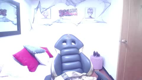 hanna_lamber online show from 16, 10, 2025