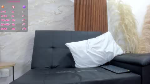 Hanna lens online show from 24, 2, 2026