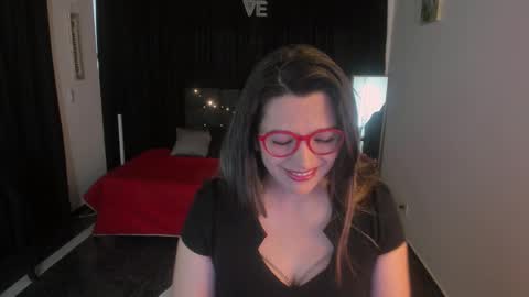 hanna_ma online show from 26, 9, 2025