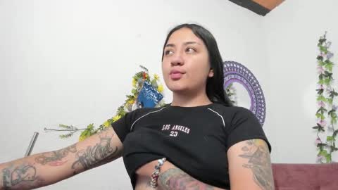 Camila online show from 31, 12, 2024