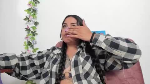 Camila online show from 13, 2, 2025