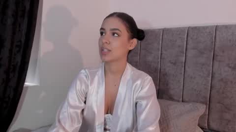 Snapshot of hanna_risso chatting on 8, 2, 2025 HANNA online show from 8, 2, 2025