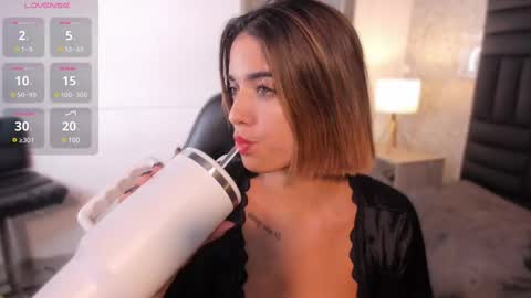 Snapshot of hanna_vasquez chatting on 6, 3, 2025 Hanna online show from 6, 3, 2025