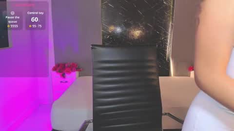 hannacooper3 online show from 29, 9, 2025