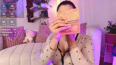 Snapshot of hannah_lovee chatting on 7, 2, 2025 hannah_lovee online show from 7, 2, 2025