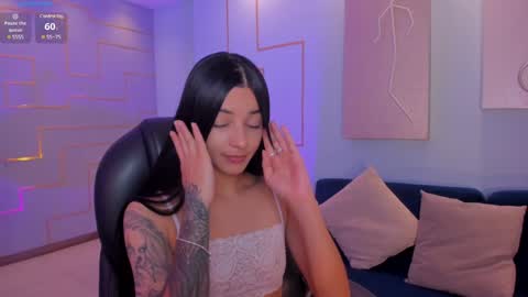 Snapshot of hannahjamesx chatting on 5, 2, 2025 HANNAH J online show from 5, 2, 2025