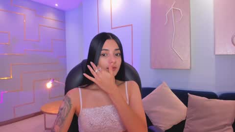 Snapshot of hannahjamesx chatting on 6, 2, 2025 HANNAH J online show from 6, 2, 2025