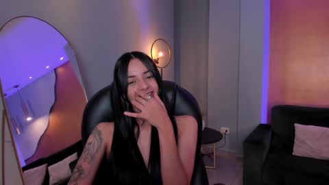 Snapshot of hannahjamesx chatting on 20, 2, 2025 HANNAH J online show from 20, 2, 2025