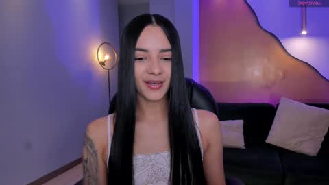 Snapshot of hannahjamesx chatting on 20, 2, 2025 HANNAH J online show from 20, 2, 2025