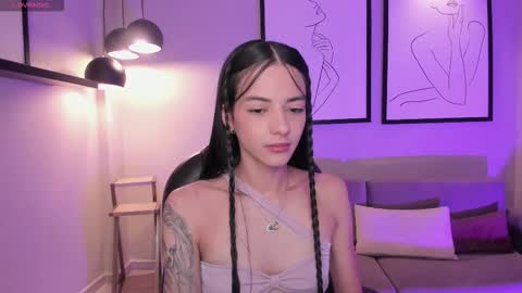 Snapshot of hannahjamesx chatting on 22, 11, 2025 HANNAH J online show from 22, 11, 2025