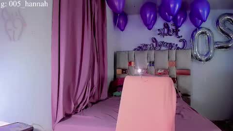 hannahsmit_ online show from 26, 10, 2025