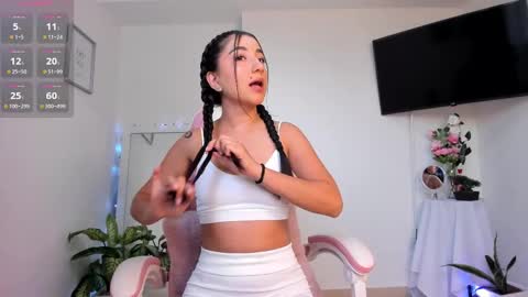 Hanna Os online show from 7, 3, 2025