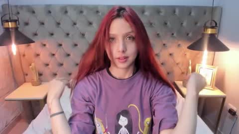 Hanni  online show from 3, 3, 2025