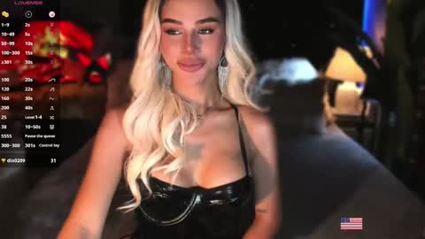 hanny113826 online show from 8, 11, 2025