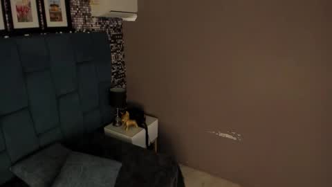 Hanny  online show from 14, 12, 2025