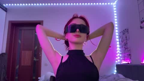 Snapshot of happy_milly chatting on 22, 10, 2025 Call me Milly online show from 22, 10, 2025