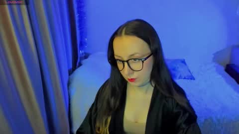 Snapshot of happystephanie chatting on 23, 10, 2025 Stephanie online show from 23, 10, 2025