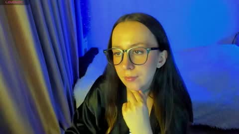 Snapshot of happystephanie chatting on 31, 10, 2025 Stephanie online show from 31, 10, 2025