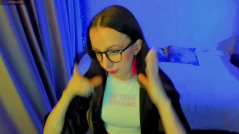 Snapshot of happystephanie chatting on 30, 11, 2025 Stephanie online show from 30, 11, 2025