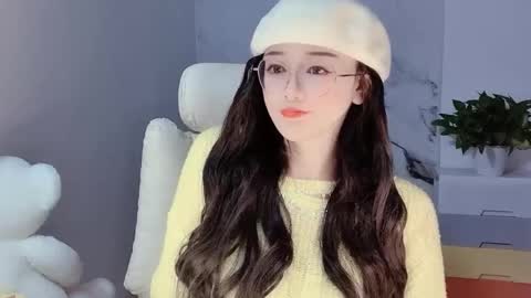 Snapshot of happysweetie168 chatting on 6, 12, 2024 Daisy online show from 6, 12, 2024